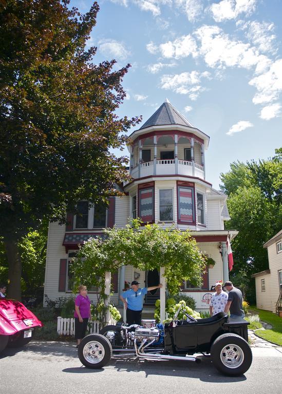 Bondy House Bed & Breakfast Amherstburg 外观 照片