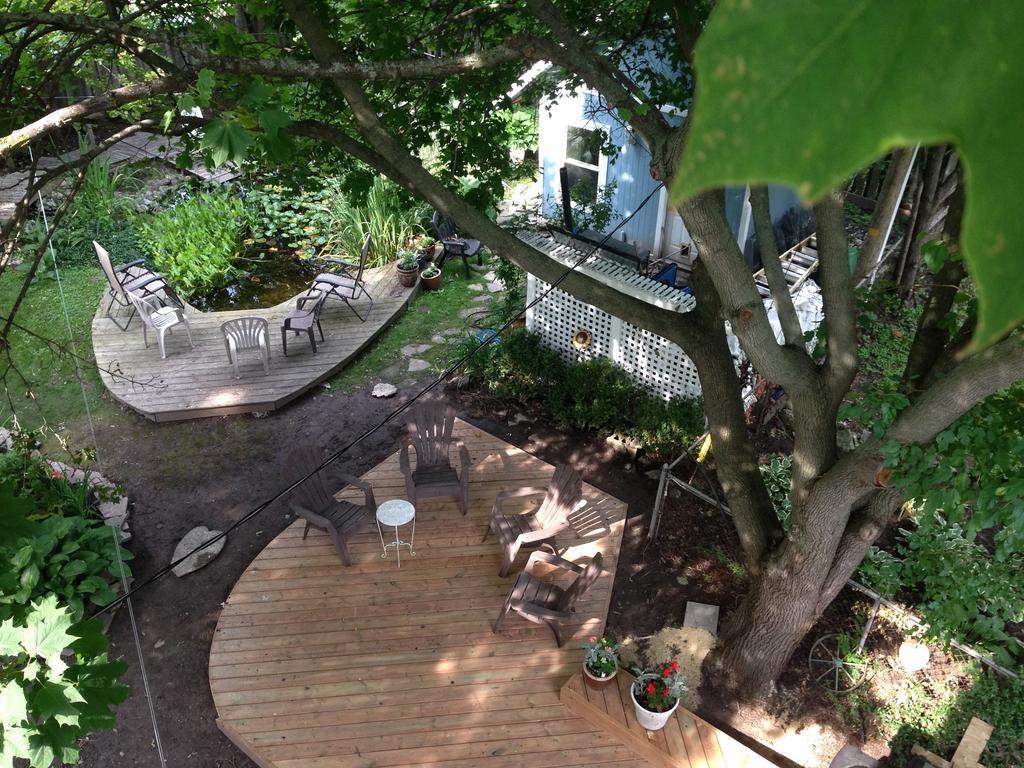 Bondy House Bed & Breakfast Amherstburg 外观 照片